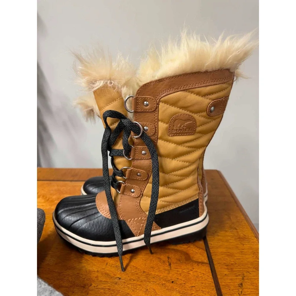 Sorel Kids Tofino II Waterproof Winter Boots Tan Black Faux Fur Size 3 238064
